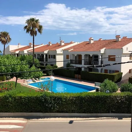 Tres Palmeras