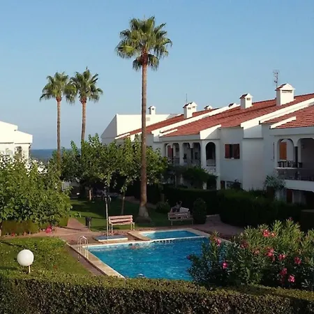 Tres Palmeras