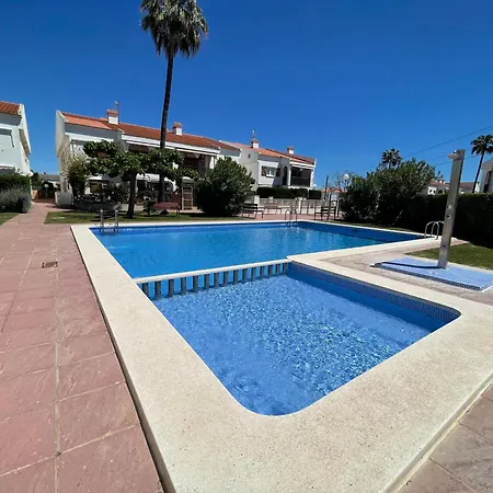 Tres Palmeras Apartment